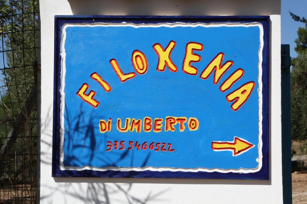 Гостевой дом Filoxenia Di Umberto Сассари Экстерьер фото